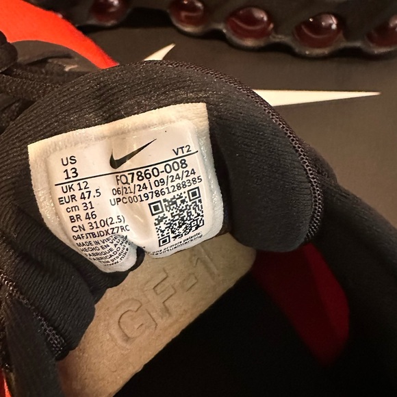 SOLD Nike Air Max Dn8 Red Black Sneakers Men’s Size 13 - Picture 7 of 7